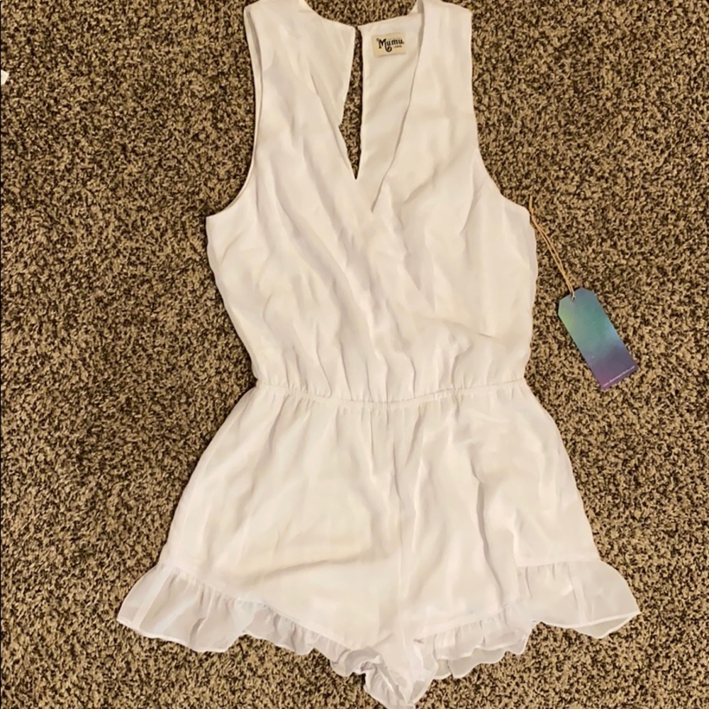 True to size white show me your mumu romper